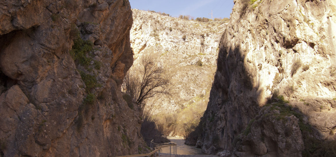 Pasarela del Cañón del Rïo Velillos